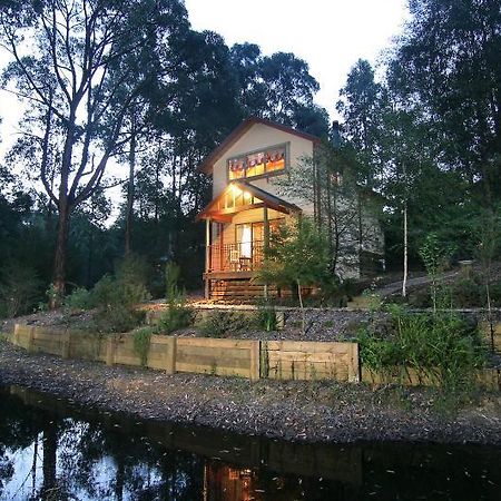 Eagle Hammer Cottages Monbulk Exterior foto